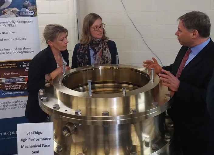 Karina Gould, Minister of Democratic Institutions and Member of Parliament for Burlington (center), with Thordon Bearings’ Vice-Chair and Human Resources Director Anna Galoni and President and CEO Terry McGowan (Photo: Thordon Bearings)