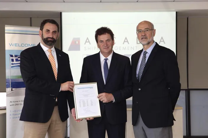 DNV GL - Maritime’s George Teriakidis, Business Development Manager, DNV GL – Region South East Europe & Middle East (Left) and Andreas Pagalos, Senior Vice President and Area Manager for East Mediterranean (Right), present Mattheou Dimitrios, Managing Director of Arcadia Shipmanagement Co Ltd. (Middle), with the certificate. (Photo: DNV GL)