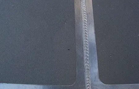 One of the Mavrik’s immaculate welds “like a stack of dimes” on the foredeck with well sealed anti-skid pads
