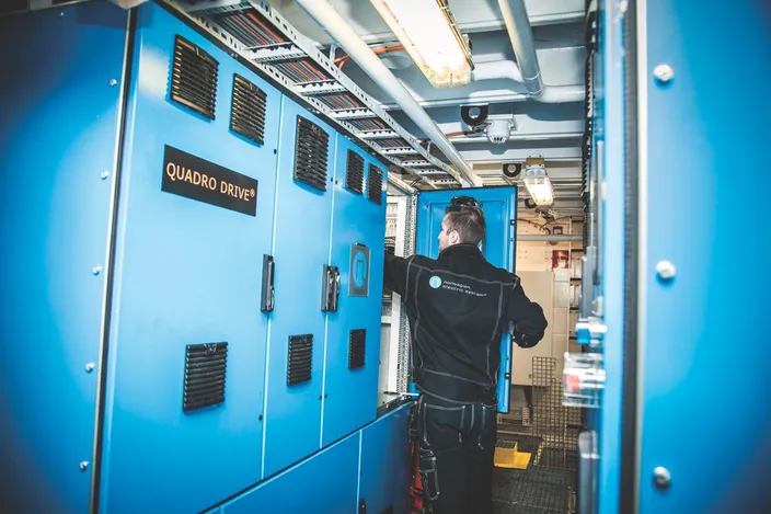 Odin’s Eye: a DC grid cabinet enables gearless use of the quiet permanent-magnet motors onboard (Photo: NES)