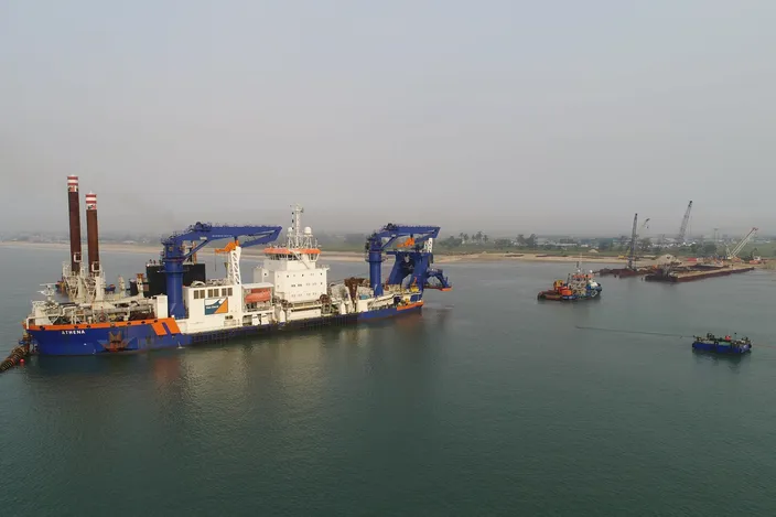 (Photo: Van Oord)