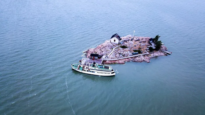 (Photo: Wave International)