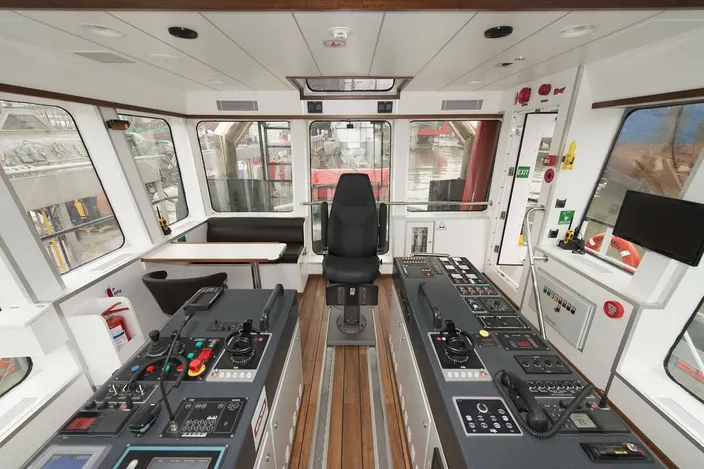 Photo: Robert Allan Ltd.