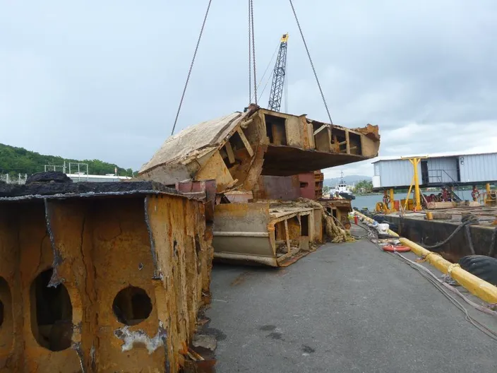 Resolve Marine Group Crews Offload Final Section: Photo credit USCG