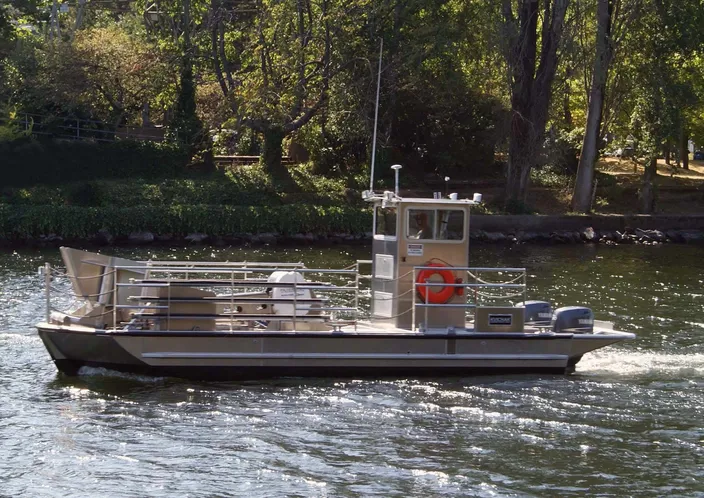 Navy Wide Skimmer