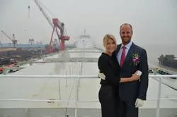 Sponsor of the Caroline Oetker was Daniela Oetker, wife of Alexander Oetker, owner of A.O. Schiffahrt and son of Dr hc August Oetker, Chairman of the Advisory Board of Dr. August Oetker KG. 