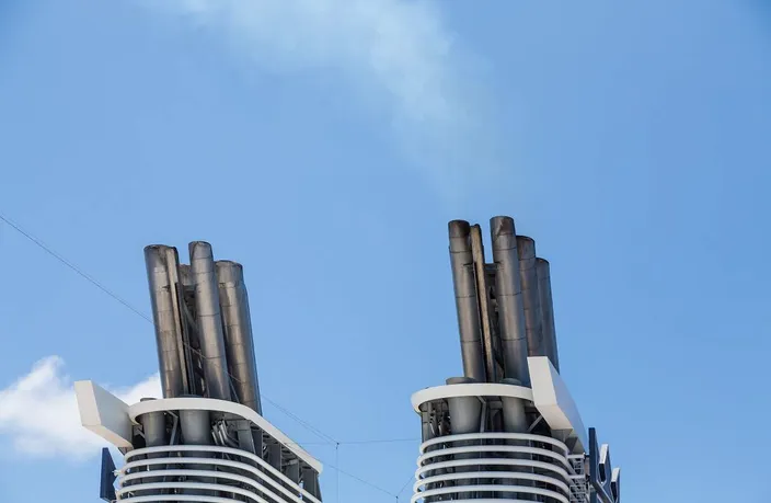 Stack Emissions_AdobeStock C dbvirago