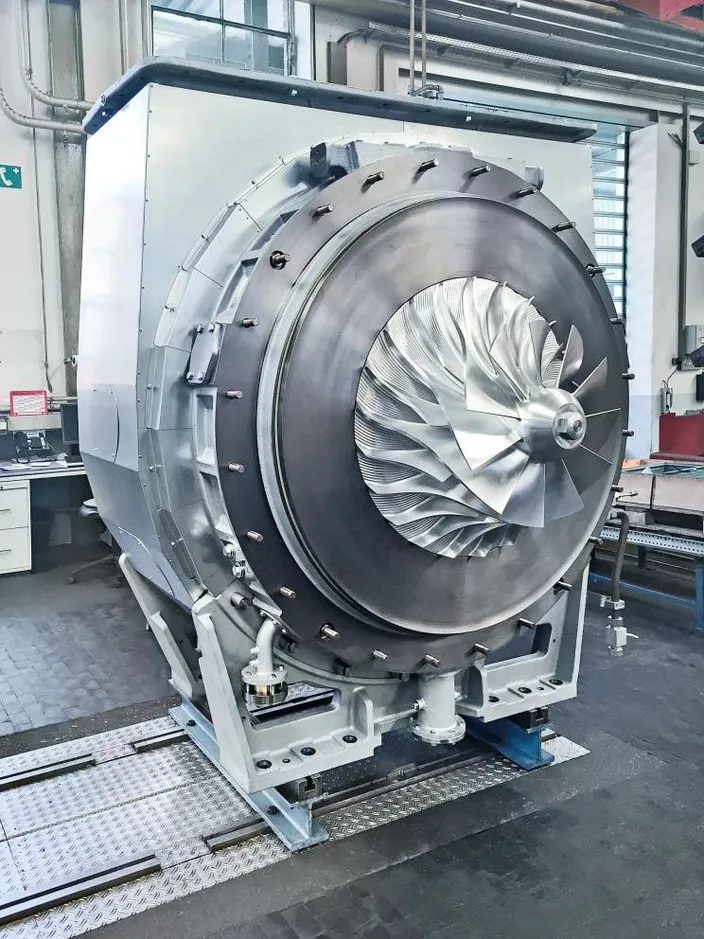 TCA66 on the MAN Turbocharger assembly line (Photo: MAN Diesel & Turbo)