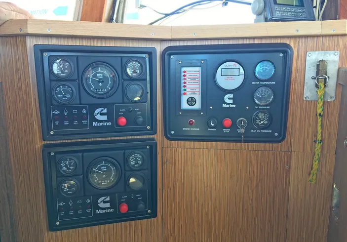 The wheel house instrumentation for the two auxiliary and main engines, replicate the engine room instruments (Photo courtesy of Deon Strickland/Cummins)